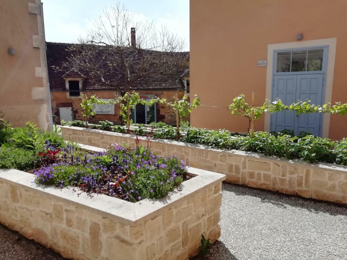 L'Auberge De Treigny Bagian luar foto