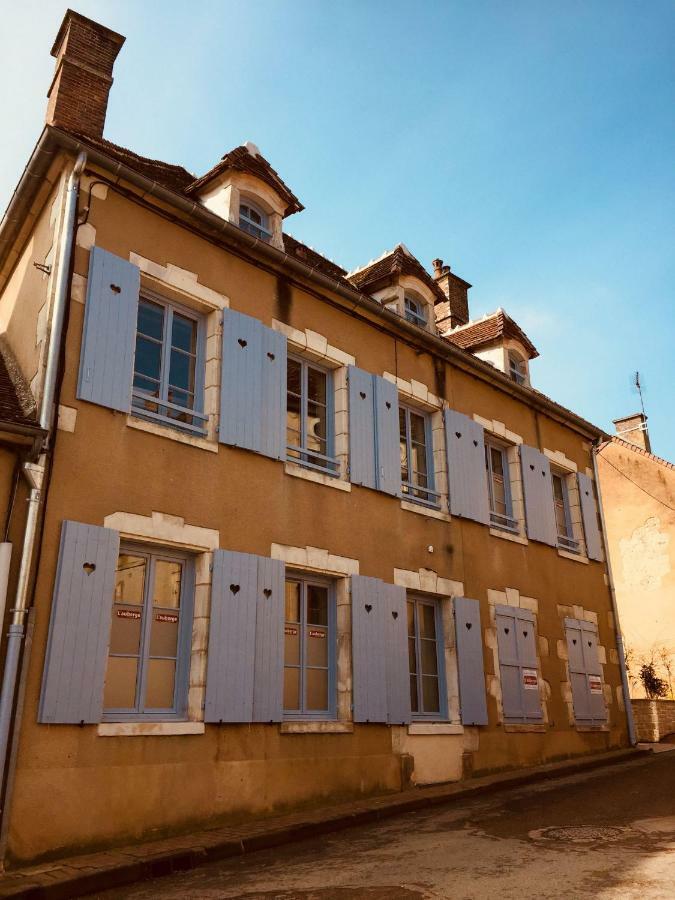 L'Auberge De Treigny Bagian luar foto